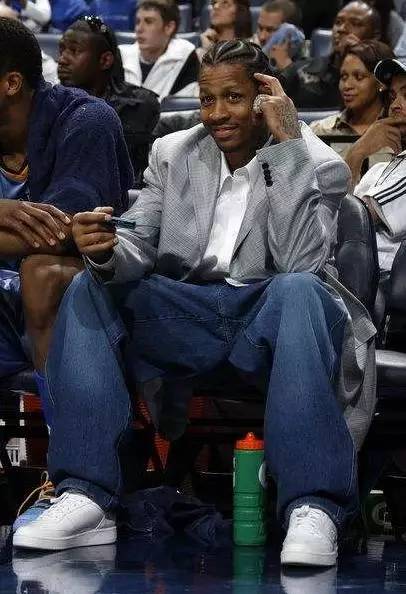 第一球进垒 第一球进垒