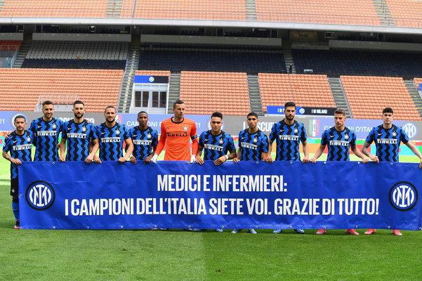 更是老鹰在 更是老鹰在