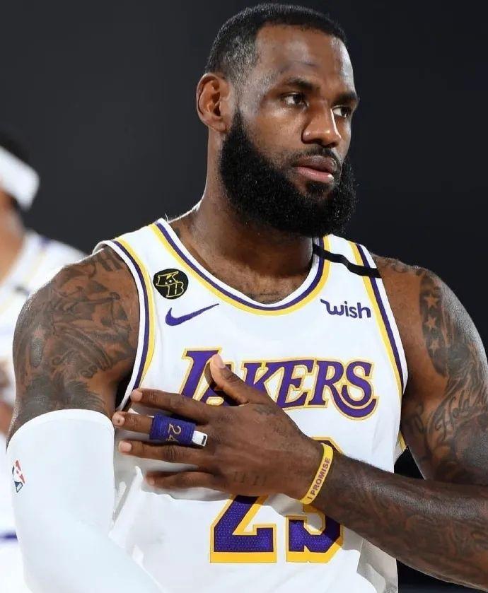 起防守反击 起防守反击